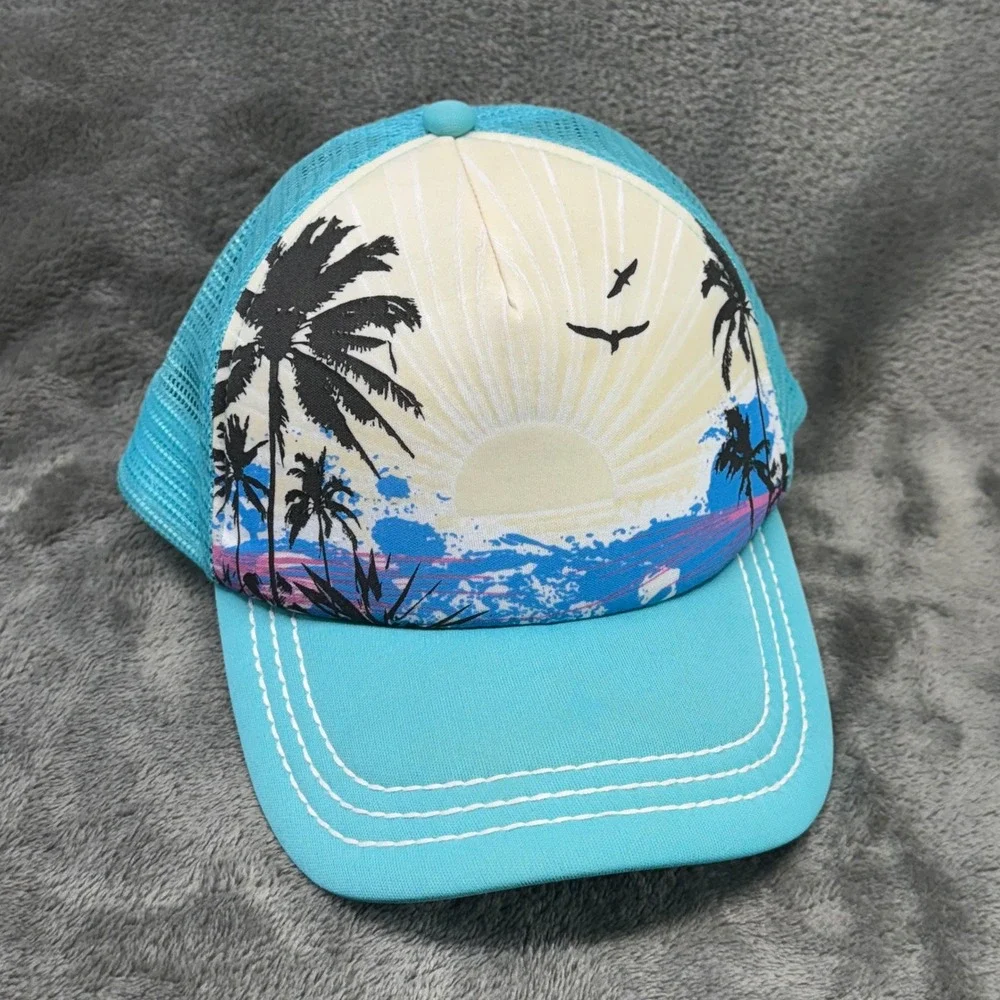 Del Sol stylish trucker
